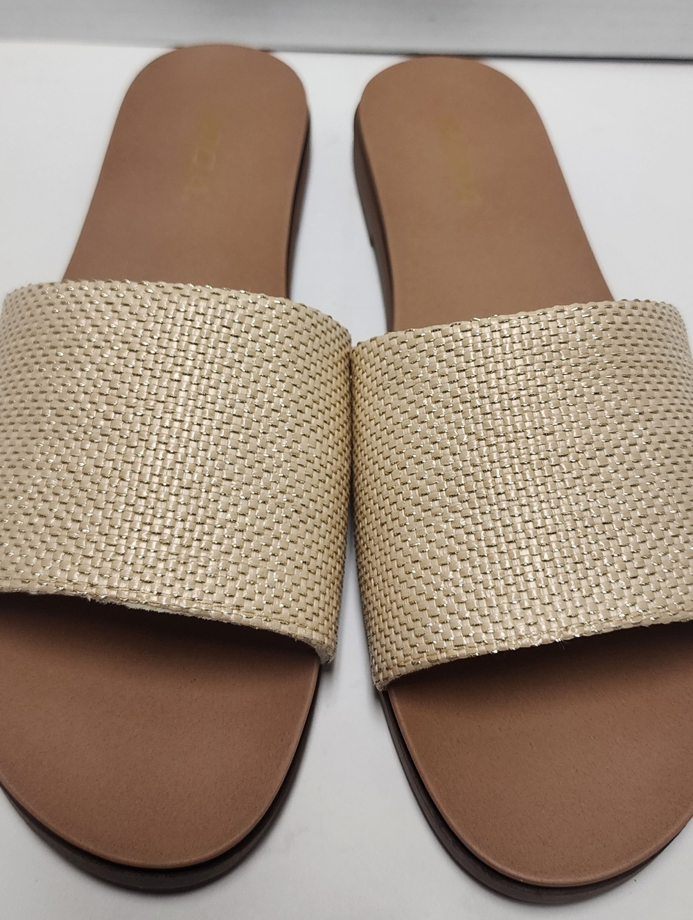 Size 9 Womens Sandals Tan Beige Slide Slip On Flat New Soda BOARD-S